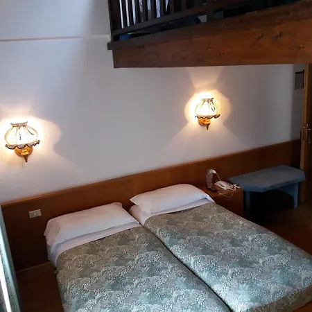 Ξενοδοχείο Ottoz Meuble 3*