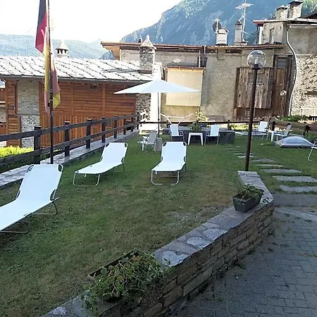 Ottoz Meuble Курмайор