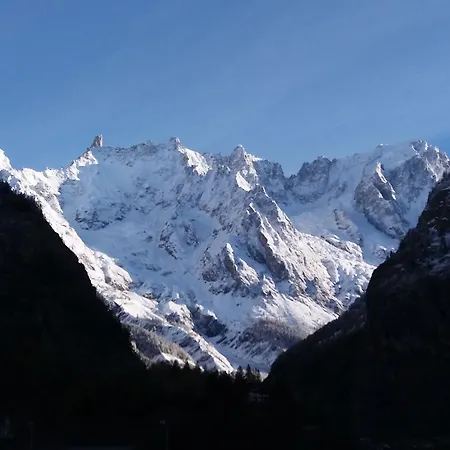 Ottoz Meuble Hotel 3*