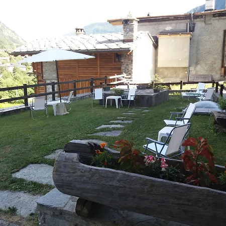 Hotel Ottoz Meuble Courmayeur