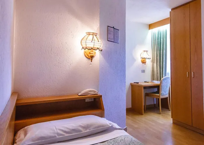 Hotel Ottoz Meublé 3*