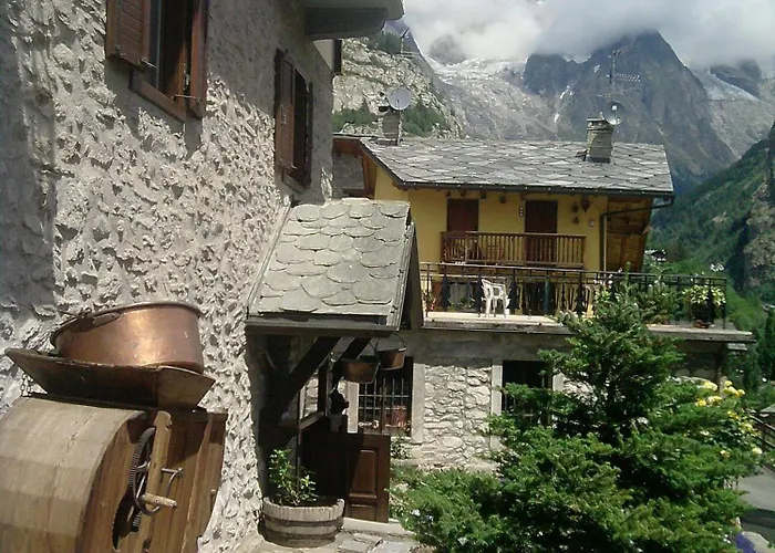 Hotel Ottoz Meuble 3*