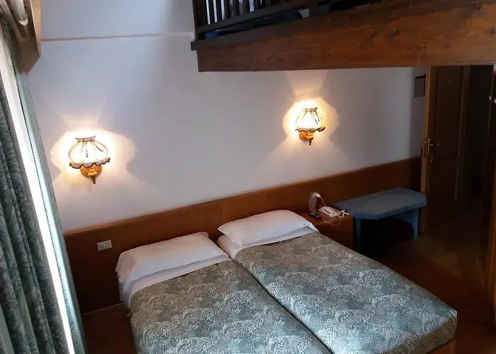 Hotel Ottoz Meublé 3*