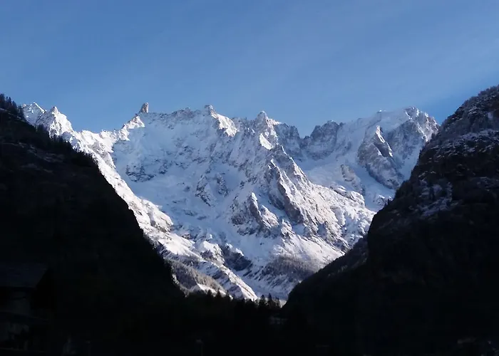 Ottoz Meublé Hotel 3*