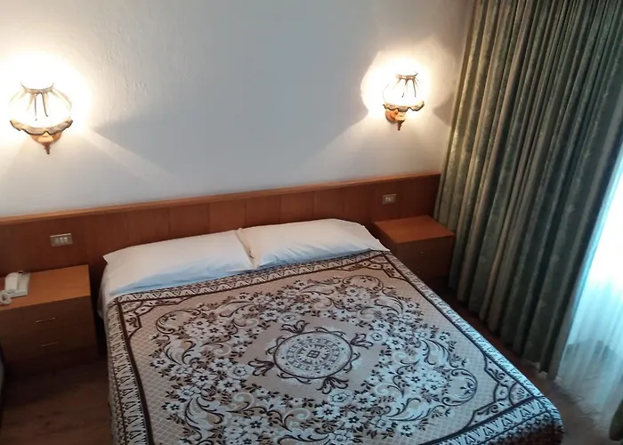 Ottoz Meublé Hotel 3*