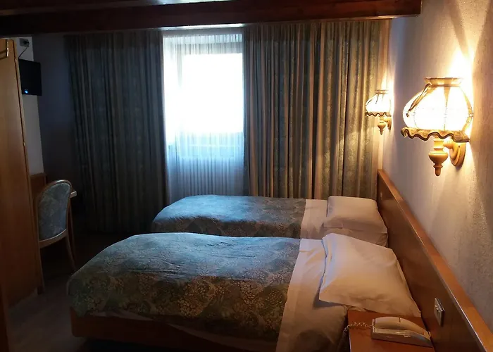 Ottoz Meublé 3* Courmayeur