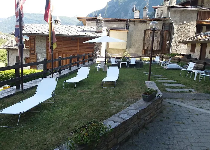 Ottoz Meublé Hotel 3*